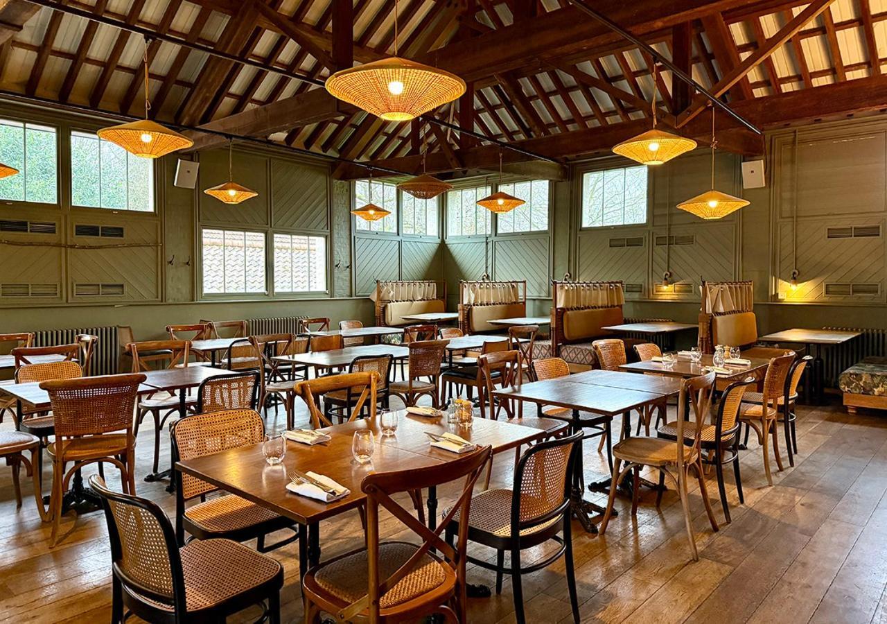 The Ridings At Theobalds Park Hotel Goff's Oak Екстериор снимка